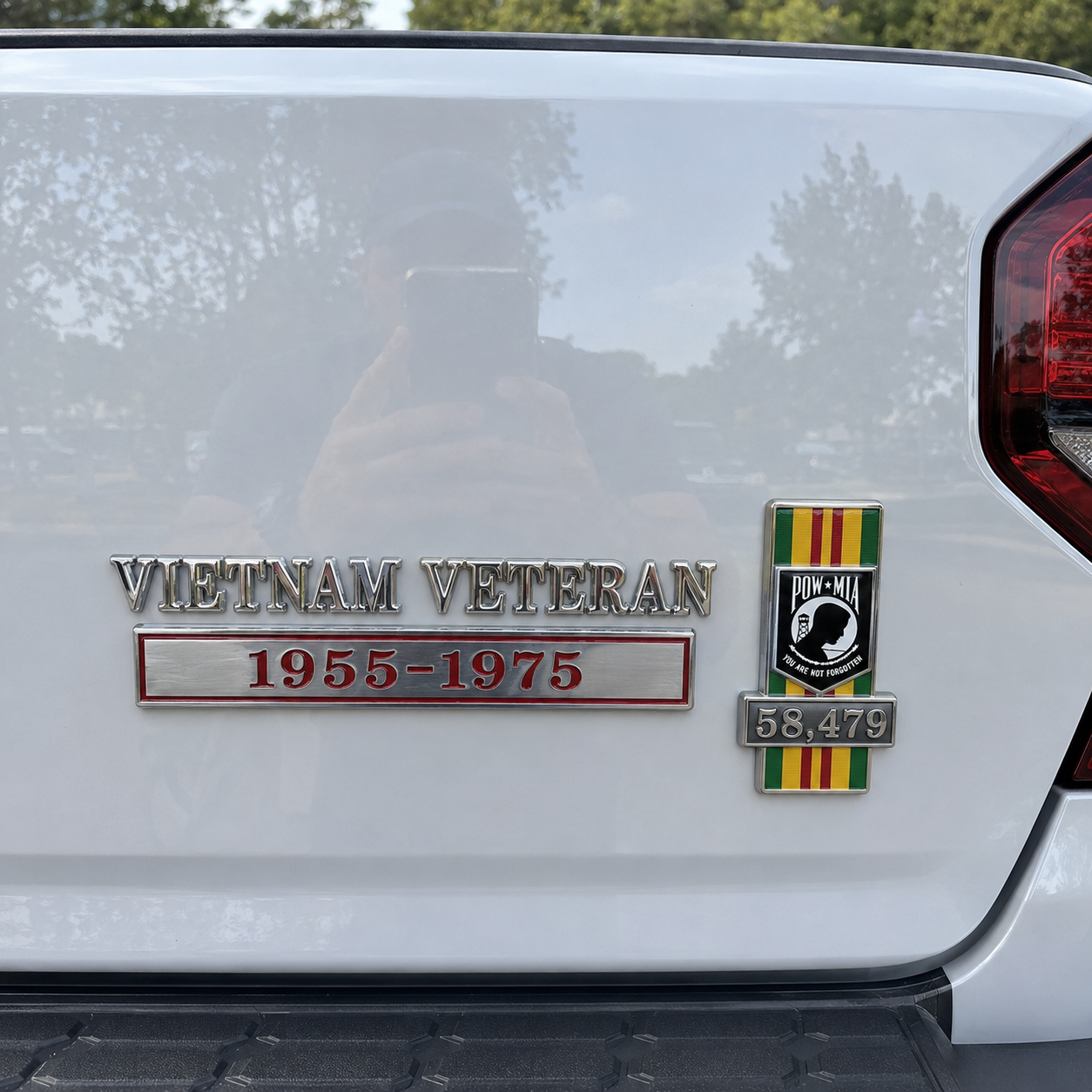 🔥 Limited-time 50% OFF🎉Vietnam Veteran 1955–1975 Memorial Car Emblem Metal Badge