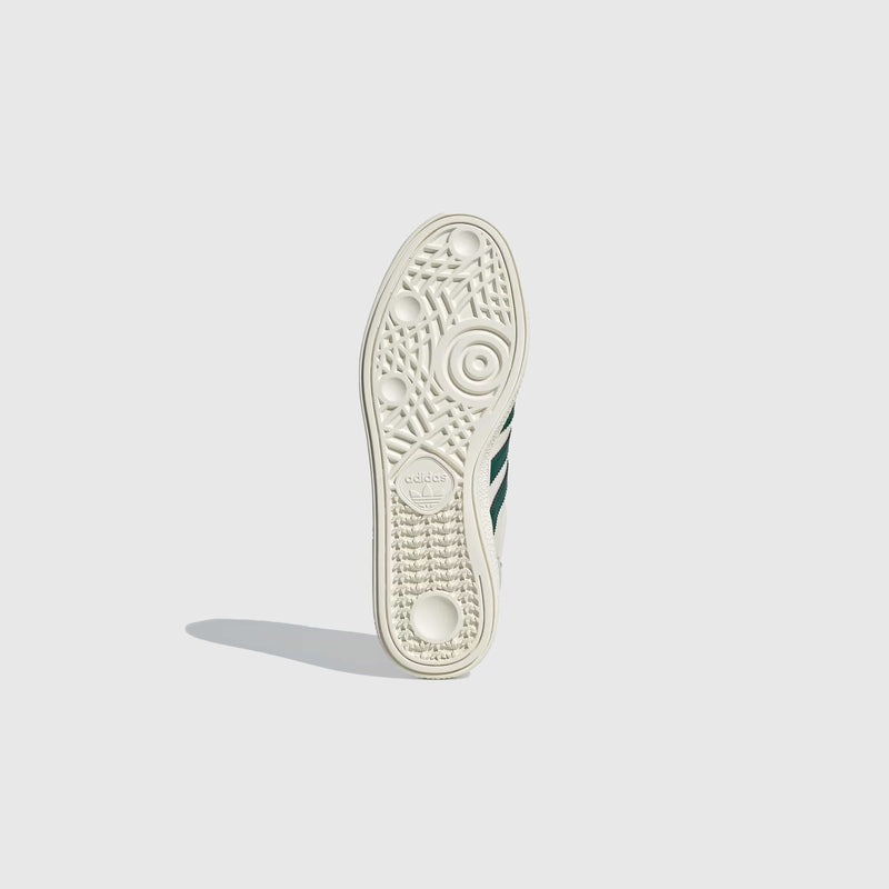 Handball Spezial "Chalk White Collegiate Green"