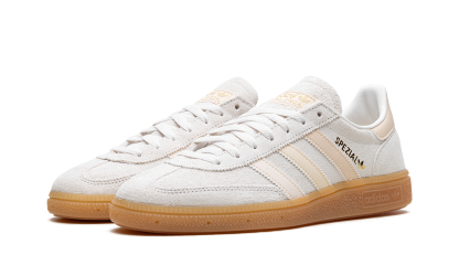 Handball Spezial "Wonder White-Sand Strata"