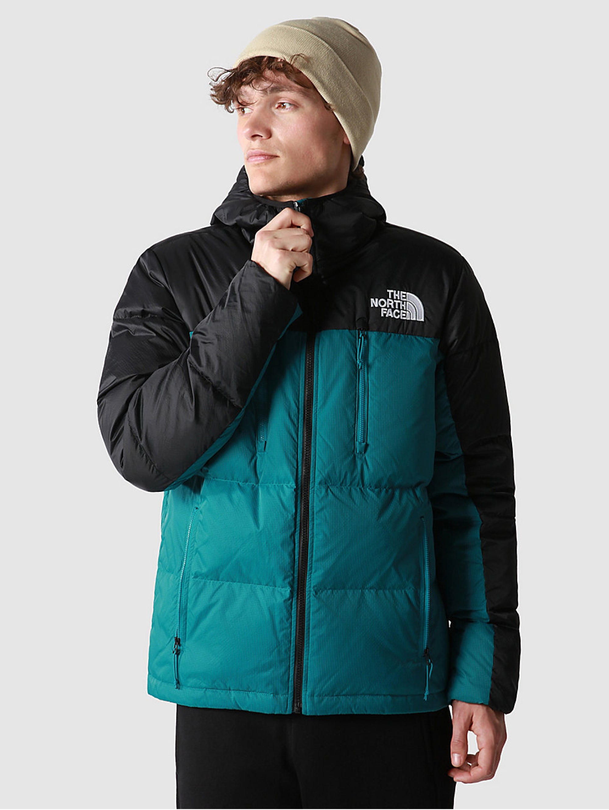 Harbor Blue Duvet with Sustainable Light Filling