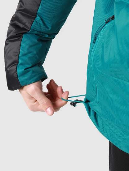 Harbor Blue Duvet with Sustainable Light Filling