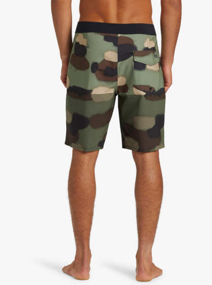 Highline Straight Leg 19" Boardshorts - Camo