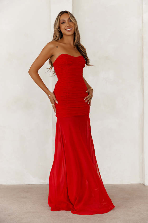 Chic And Sophisticated Strapless Maxi Dress Red