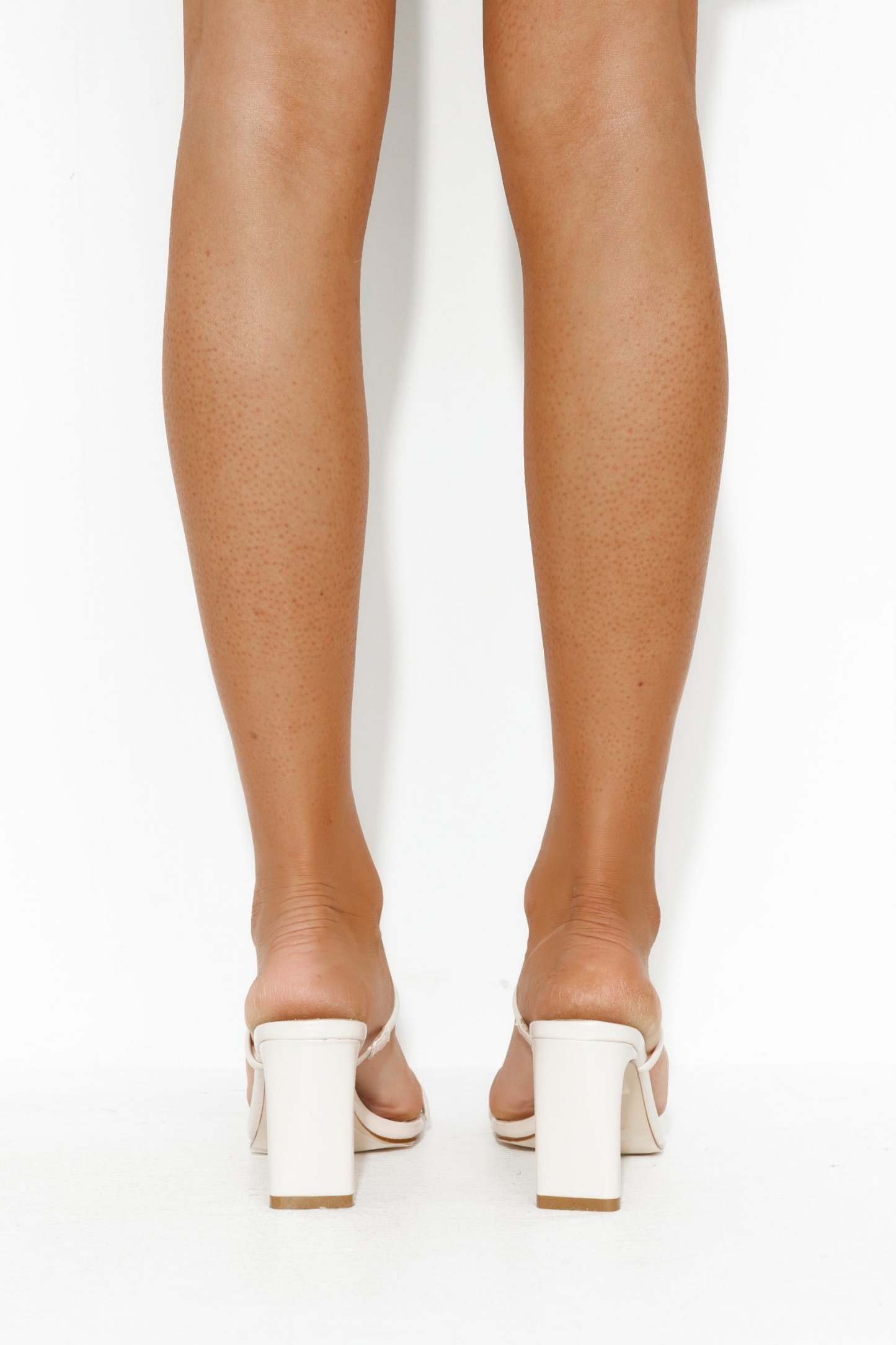 BILLINI Kamila Mule Chalk Crinkle Patent