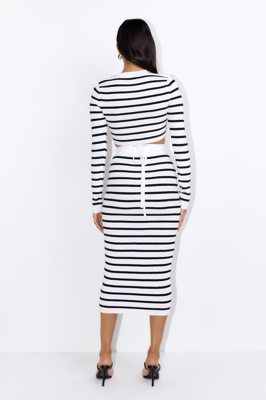 Set On You Knitted Midi Skirt White