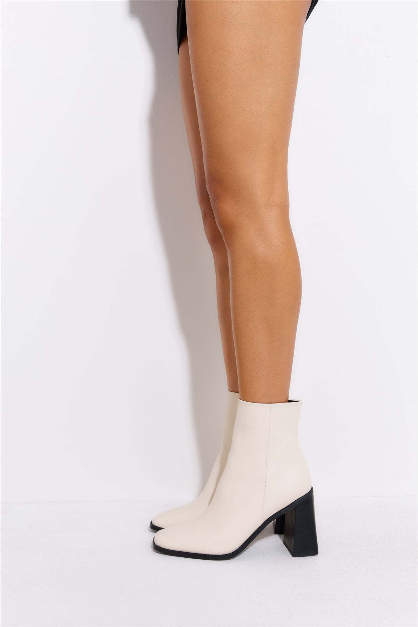 BILLINI Scorpio Boots Bone