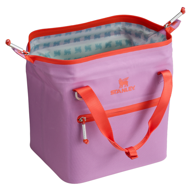 The All Day Julienne Mini Cooler 10 Can 7.4 QT 7.0 L