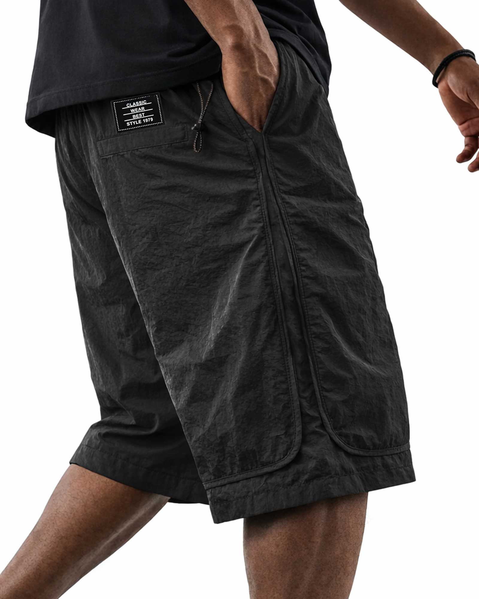 Outdoor Lightweight Quick-drying Multi-pocket Embroidered Label Shorts