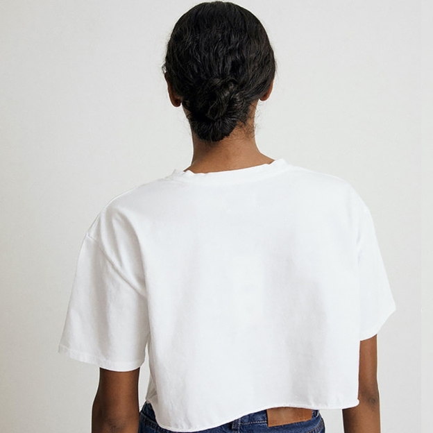 Bounty Hunter Retro Graphic Women's Crop Tops