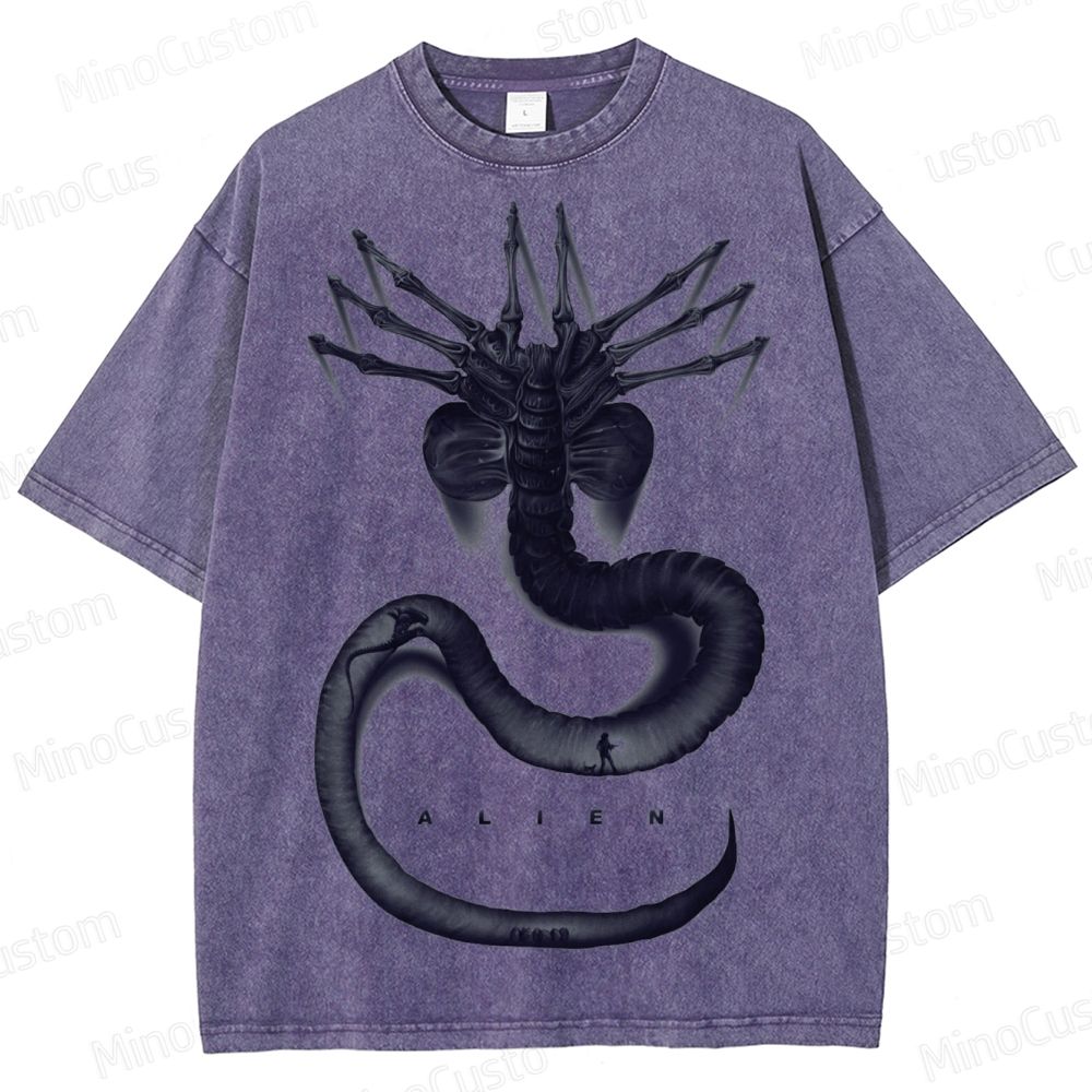 Alien Movie Xenomorph Graphic Washed T - Shirt