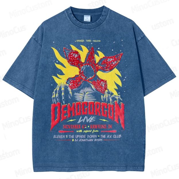 Stranger Things - Demogorgon Poster Batik  Washed T-Shirt 
