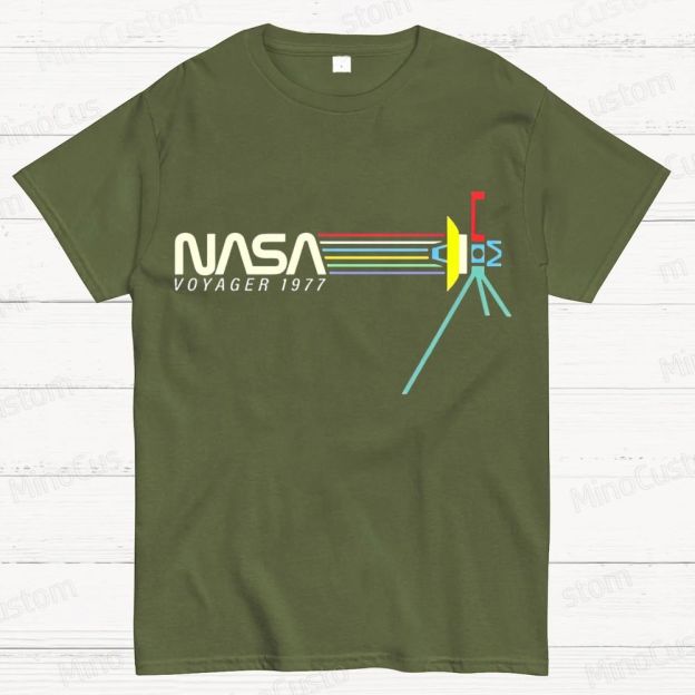 Retro NASA Voyager Spacecraft Geeky T-Shirt