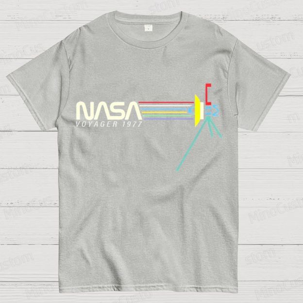 Retro NASA Voyager Spacecraft Geeky T-Shirt