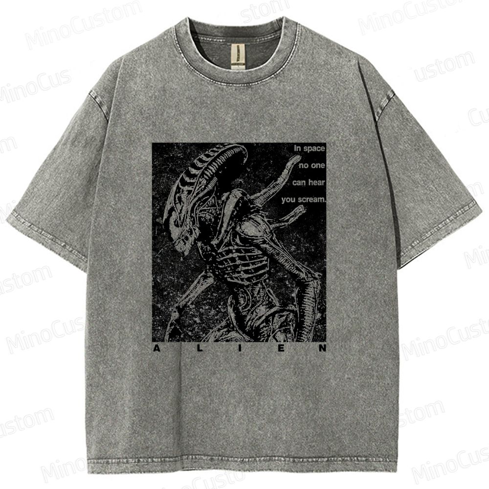 Vintage - style Alien Movie Graphic T - shirt