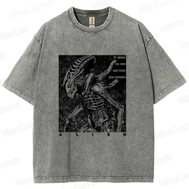 Vintage - style Alien Movie Graphic T - shirt