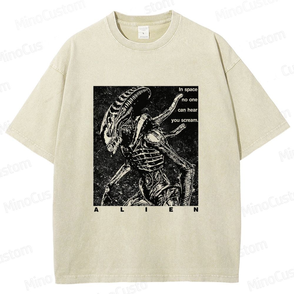 Vintage - style Alien Movie Graphic T - shirt