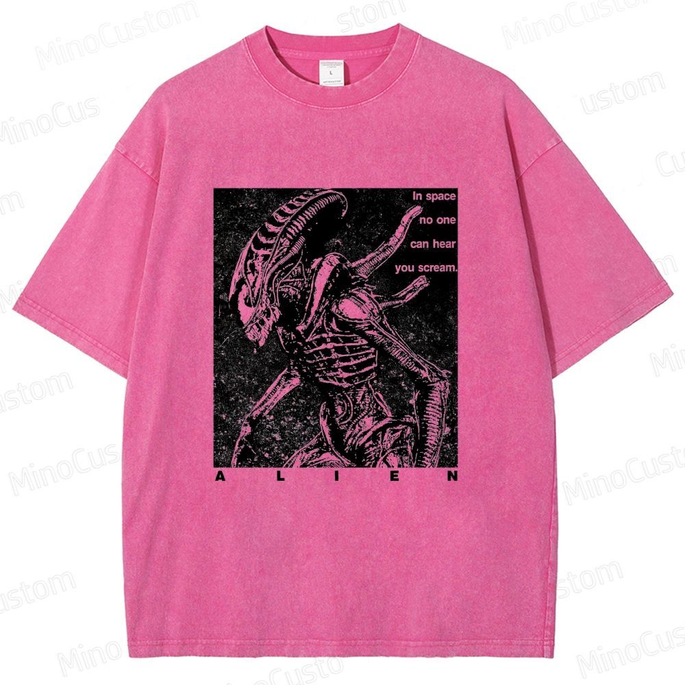 Vintage - style Alien Movie Graphic T - shirt