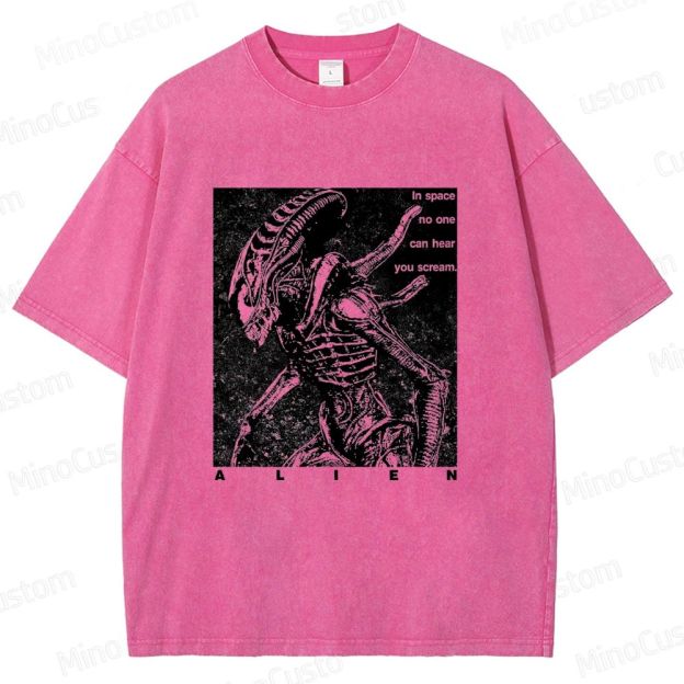 Vintage - style Alien Movie Graphic T - shirt