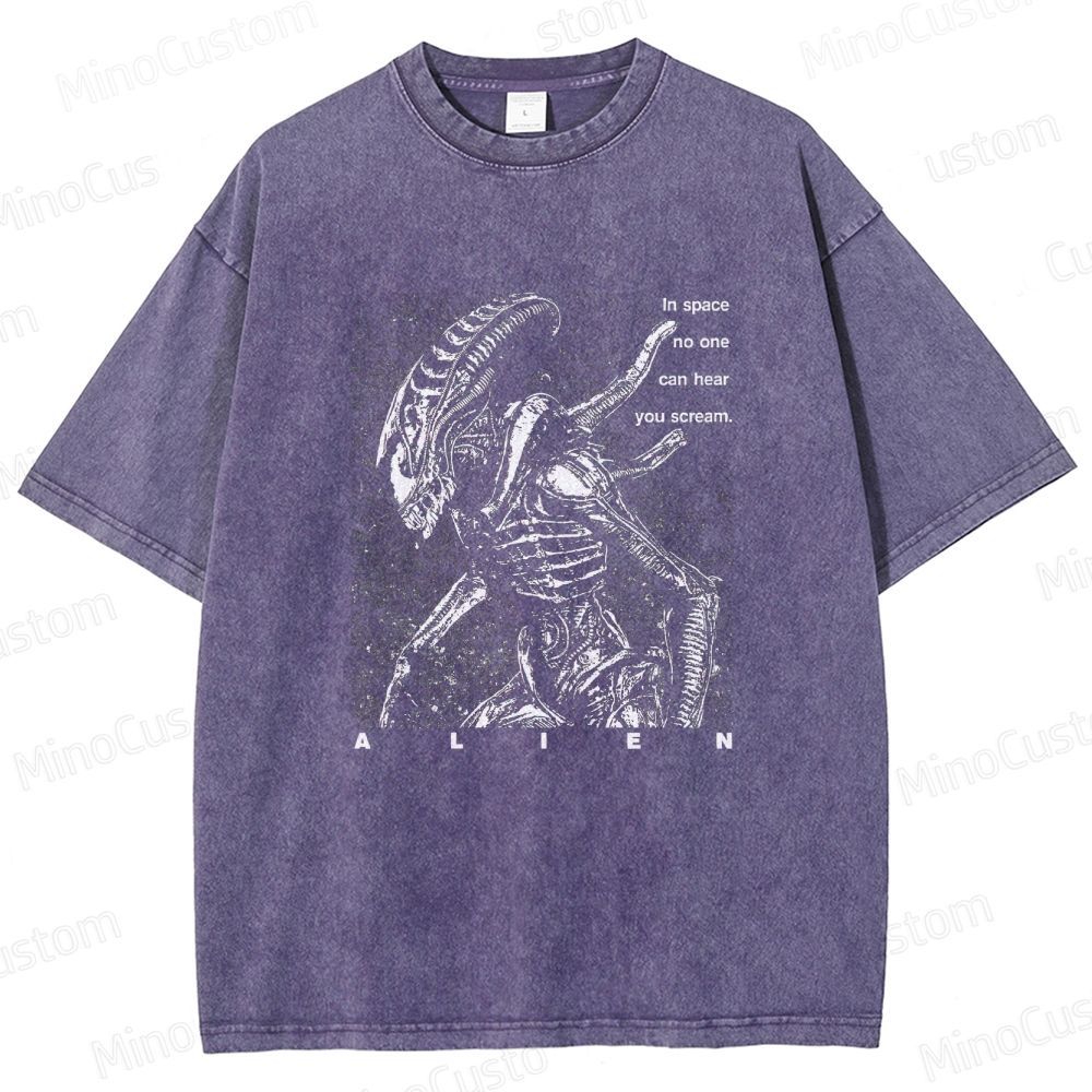 Vintage - style Alien Movie Graphic T - shirt