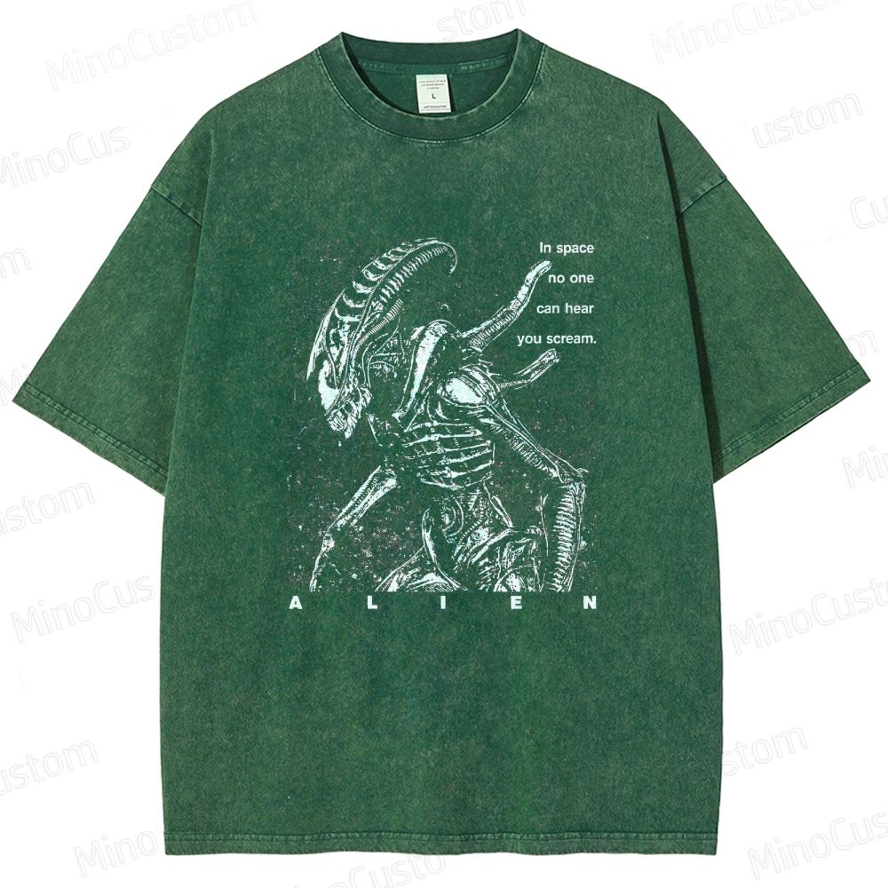 Vintage - style Alien Movie Graphic T - shirt