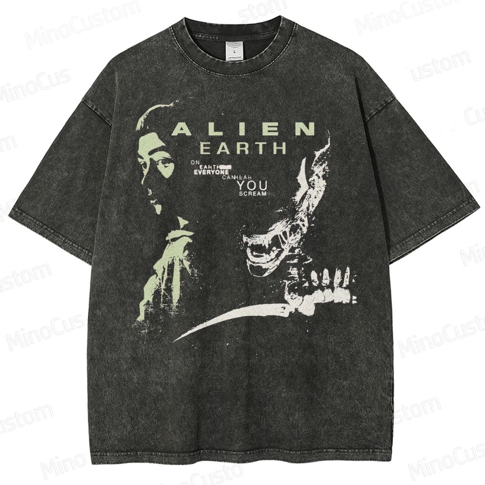  Alien Movie Retro  Washed T-Shirt