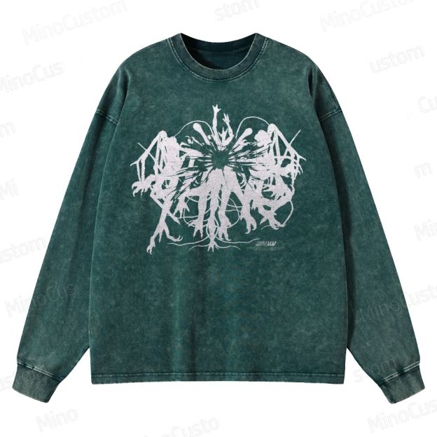 The Thing (1982) Abstract Monster Graphic Washed Vintage Long - Sleeve T - Shirt