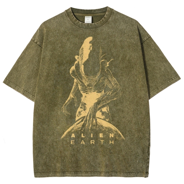 Alien Earth Xenomorph Horror Washed T-Shirt