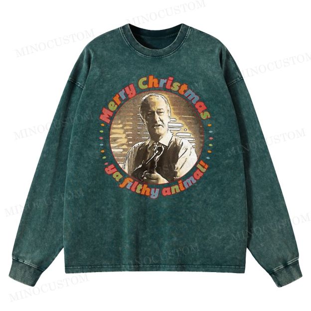 Home Alone Family Comedy Retro Quote & Portrait Graphic Washed Long-Sleeved T-Shirt