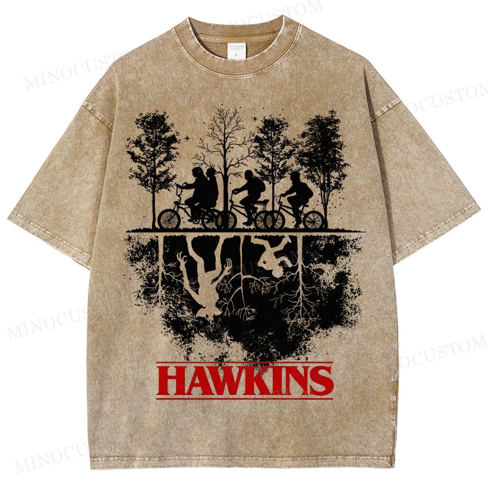 Sci-Fi Horror Town & Group Graphic Retro Washed T-Shirt