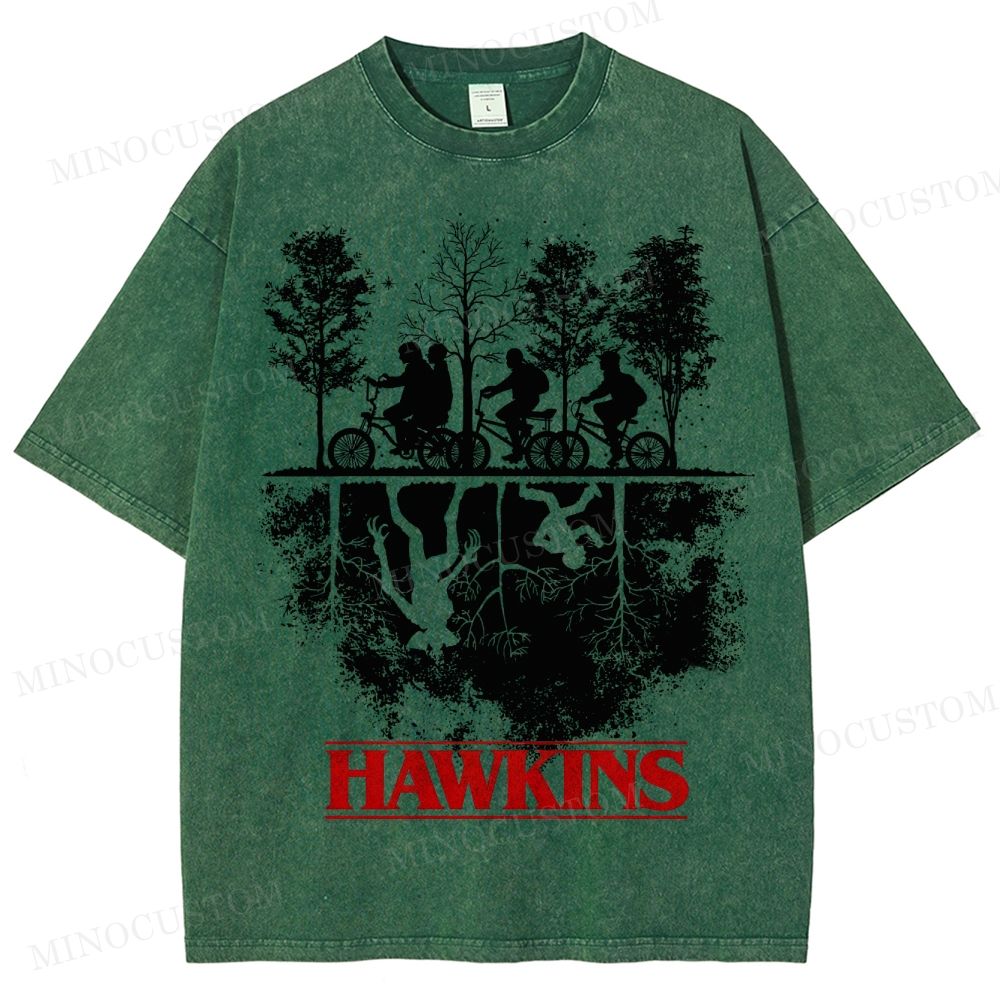 Sci-Fi Horror Town & Group Graphic Retro Washed T-Shirt