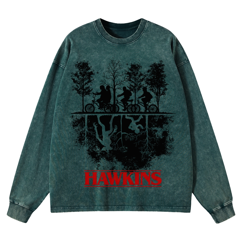 Sci-Fi Horror Town & Group Graphic Retro Washed Long-Sleeved T-Shirt