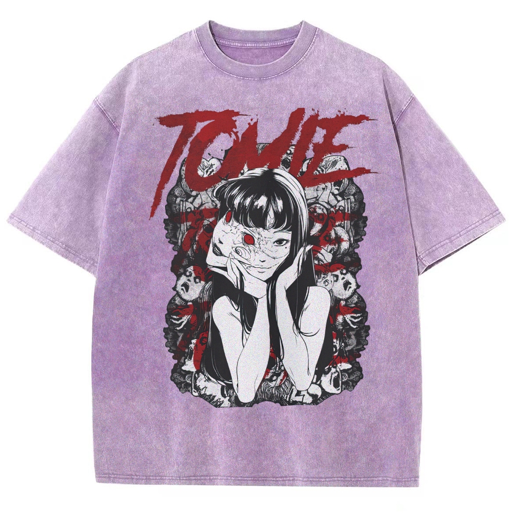 Red-Eyed Reflection Horror Washed T-Shirt 