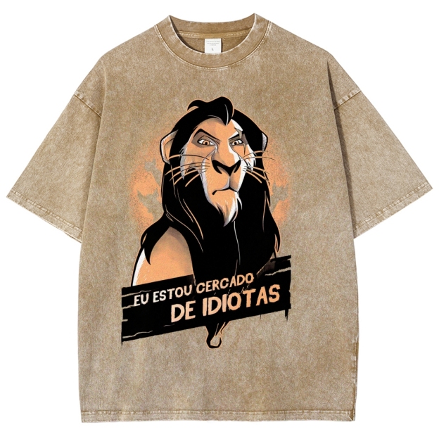 Fierce Lion Character "Eu Estou Cercado" Graphic Washed T-Shirt