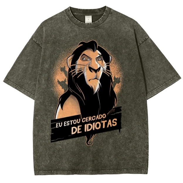 Fierce Lion Character "Eu Estou Cercado" Graphic Washed T-Shirt
