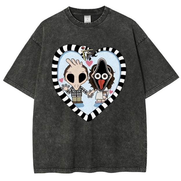 Zany Couple Heart Graphic Washed T-Shirt