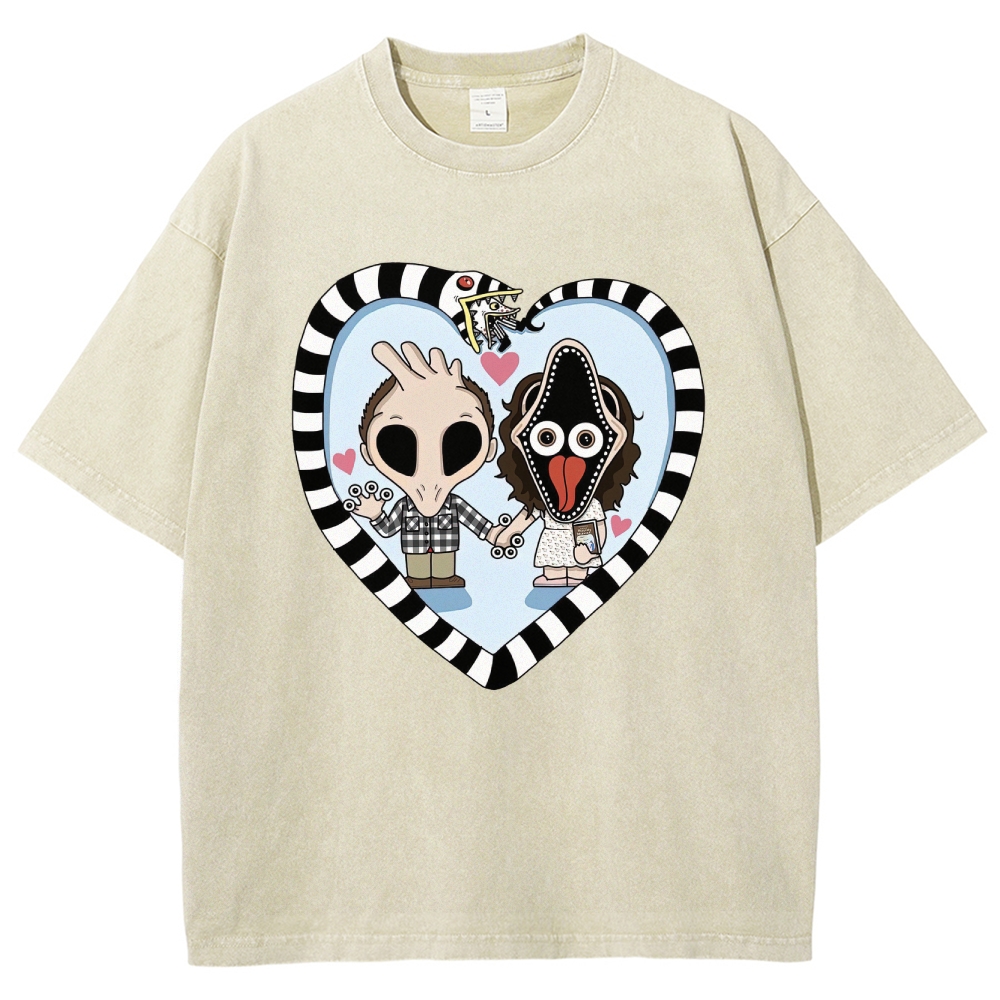 Zany Couple Heart Graphic Washed T-Shirt