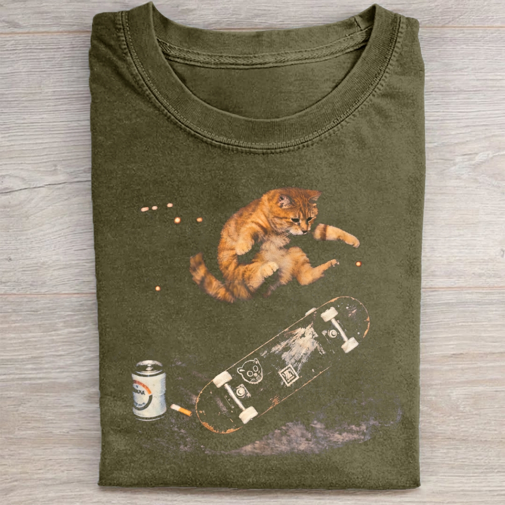  Vintage Skateboarding Cat Graphic Washed Tee