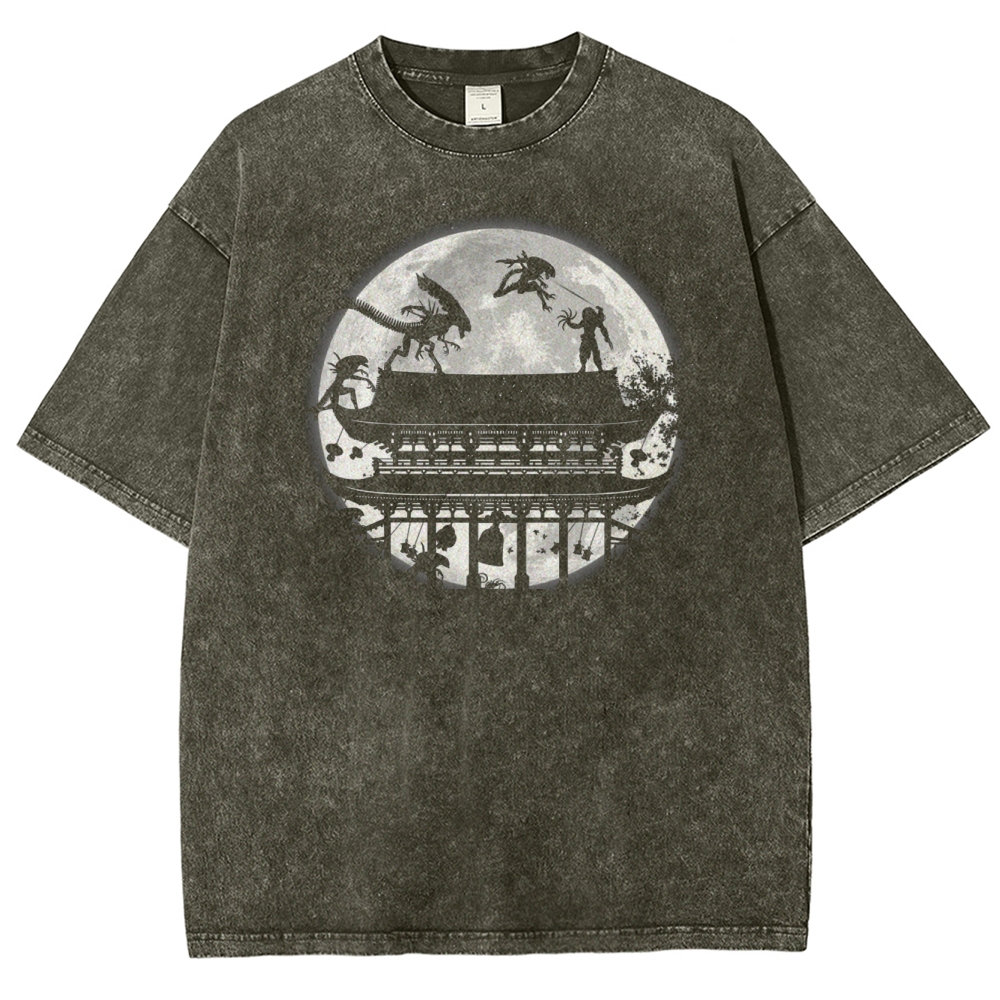 Xenomorph Temple Moon Silhouette Washed T-Shirt
