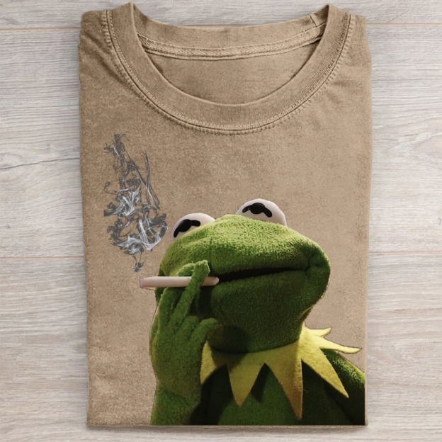 "I've Got My Eye On You" Cute Sauron Vintage Washed Tee