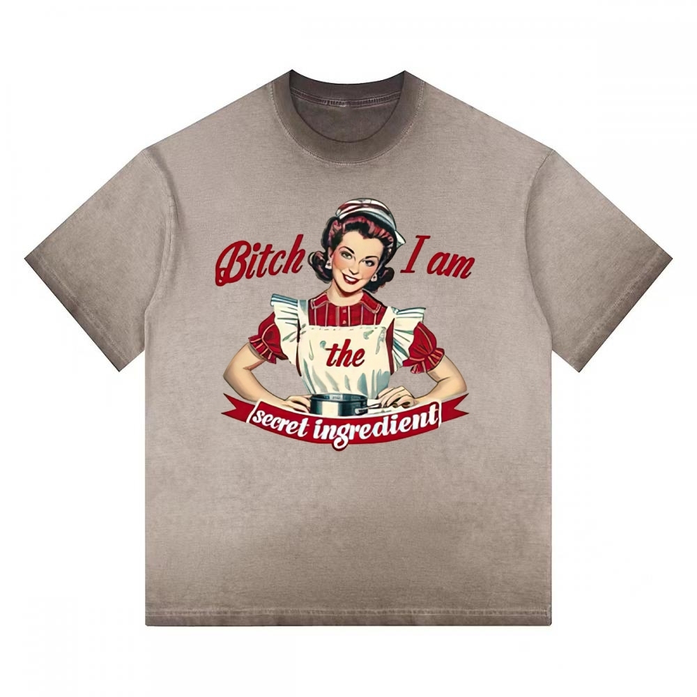 "I Am The Secret Ingredient" Retro Housewife Gradient Washed T-shirt 