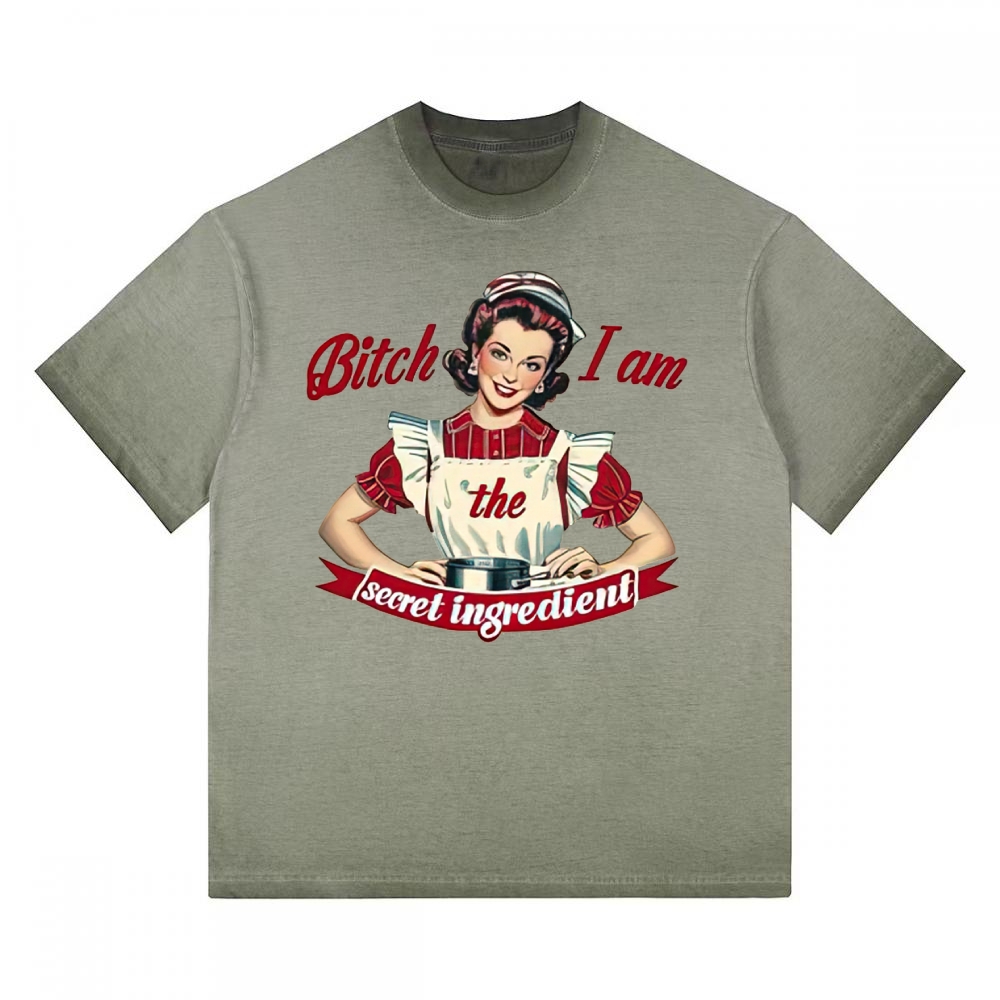 "I Am The Secret Ingredient" Retro Housewife Gradient Washed T-shirt 