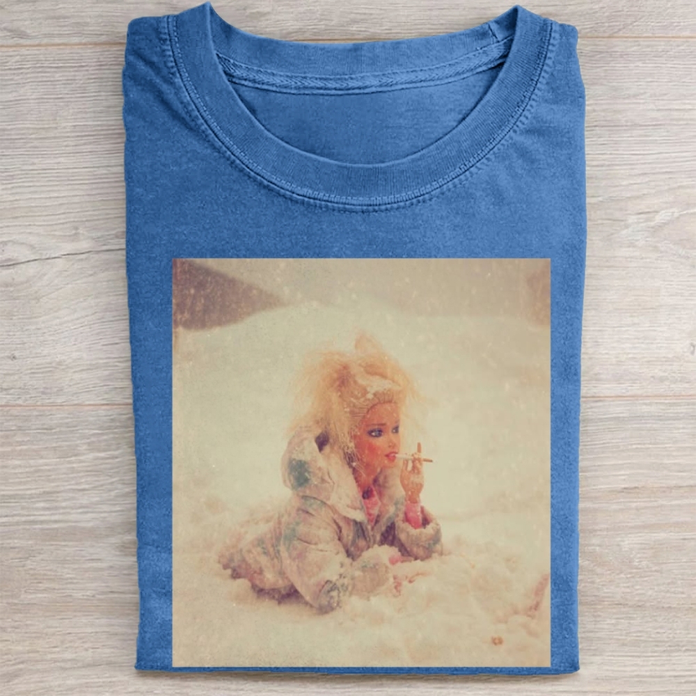 Smoking Doll in Snow Vintage Washed Tee