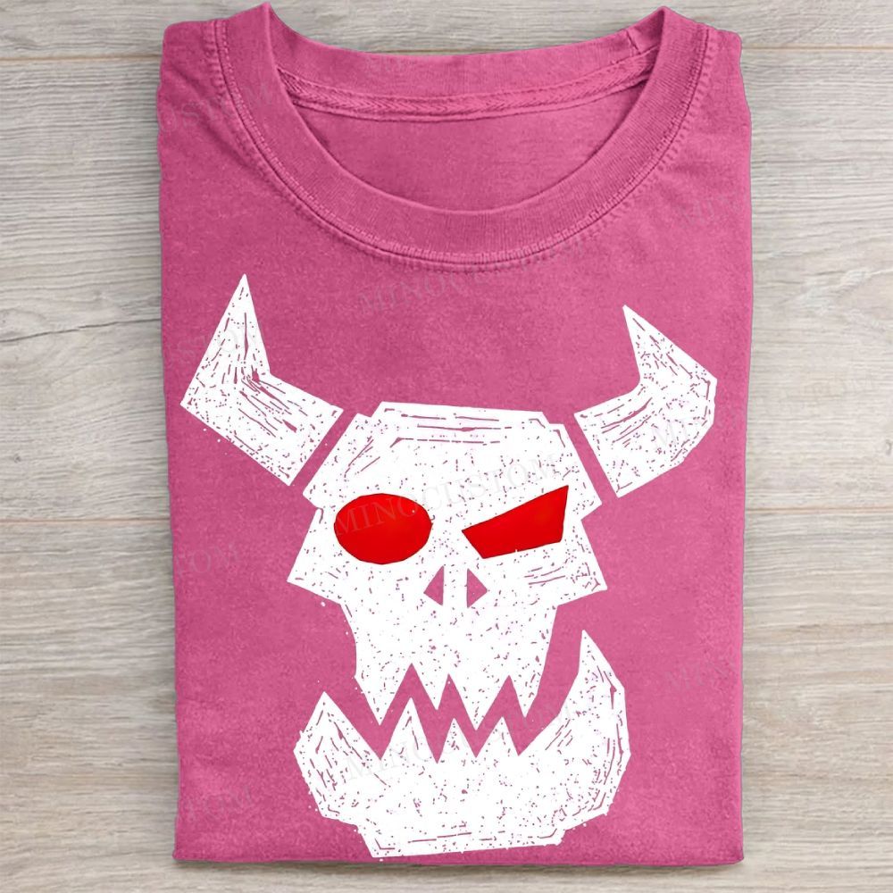  Distressed Horned Demon Skull Vintage Vintage Washed Tee