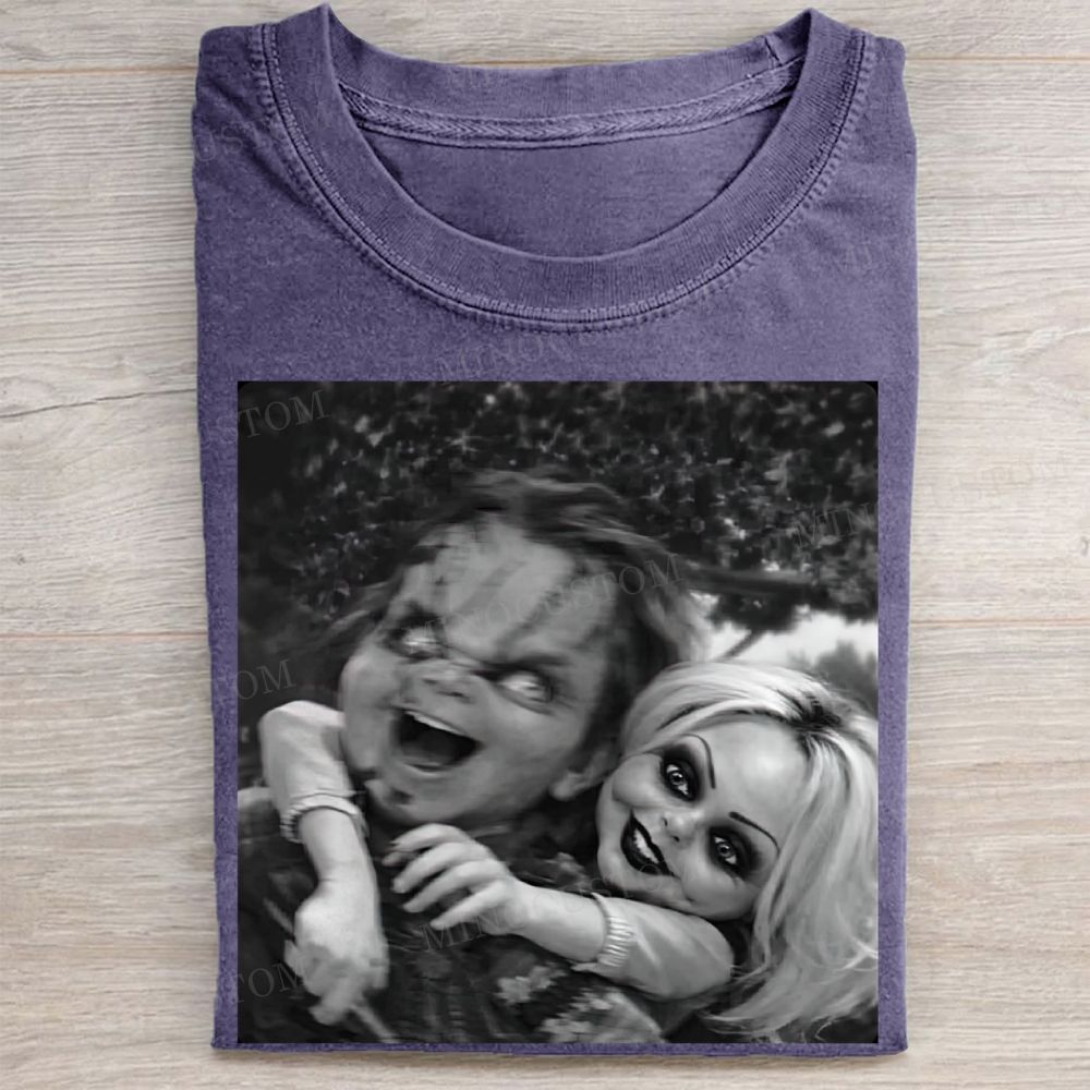  Horror Doll Couple Vintage Photo Style Vintage Washed Tee