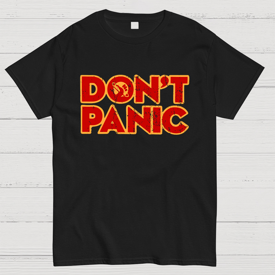 Dont Panic Geeky T-Shirt