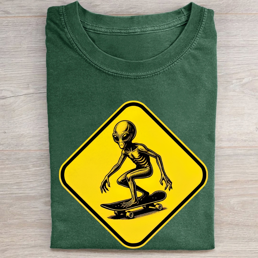 Alien Skateboard Crossing Warning Sign Retro Vintage Washed Tee