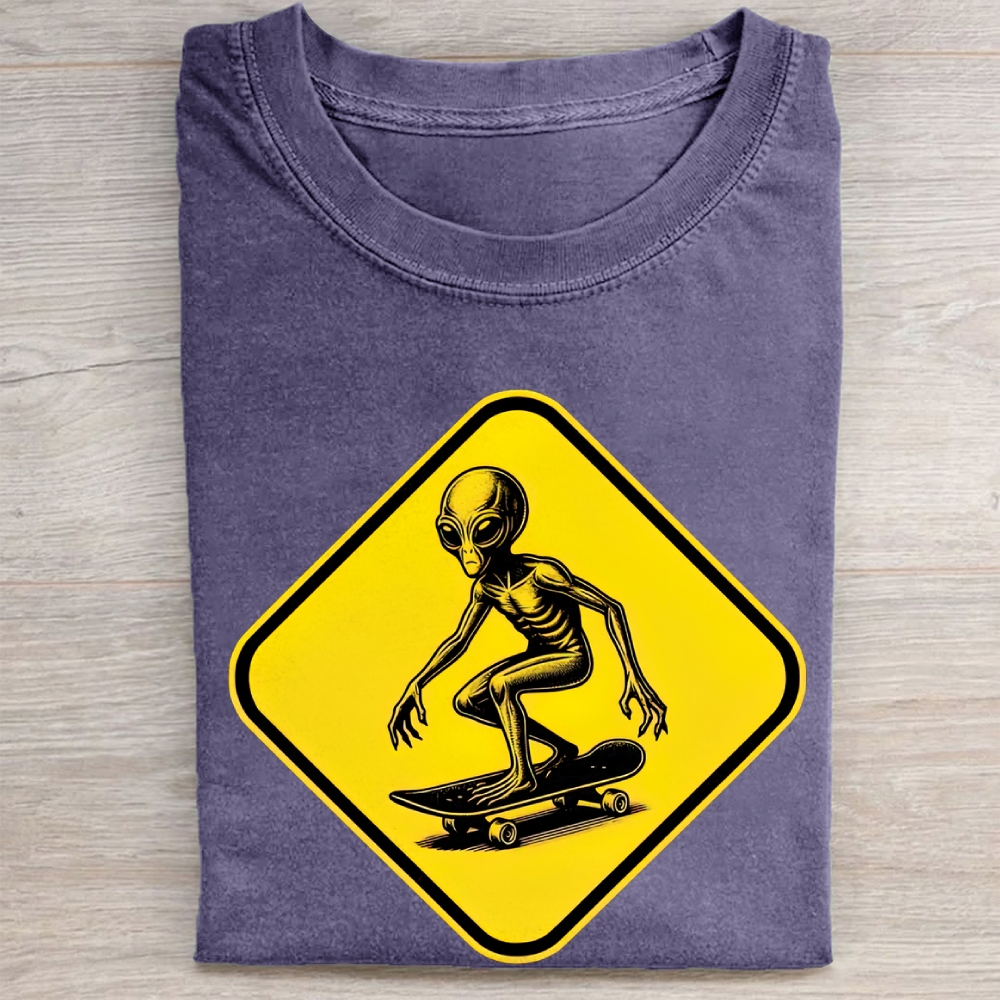 Alien Skateboard Crossing Warning Sign Retro Vintage Washed Tee