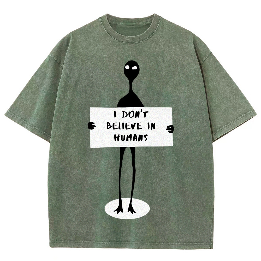 "I Don't Believe In Humans" Alien Graphic Washed T-Shirt