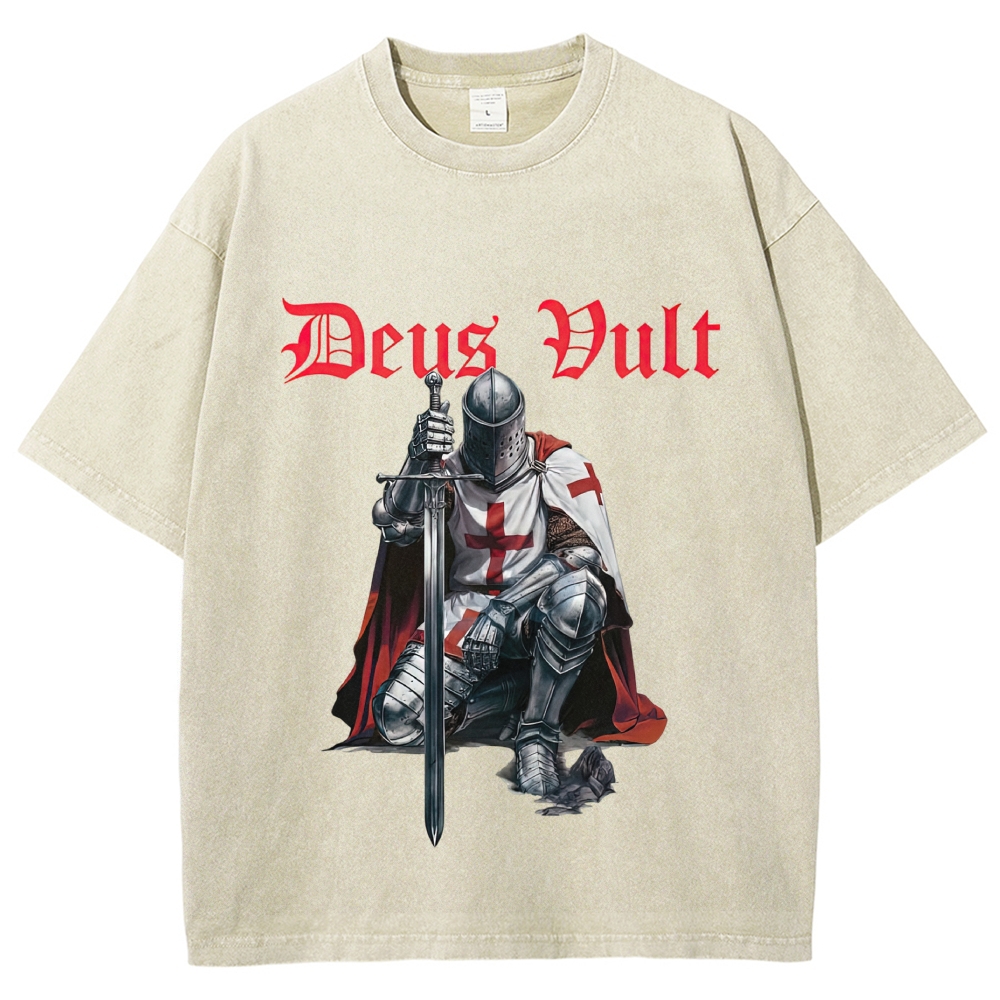 Kneeling Templar Knight Red Cross Armor "Deus Vult" Gothic Text Washed T-shirt