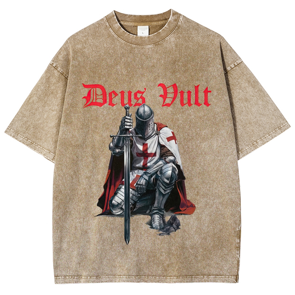 Kneeling Templar Knight Red Cross Armor "Deus Vult" Gothic Text Washed T-shirt